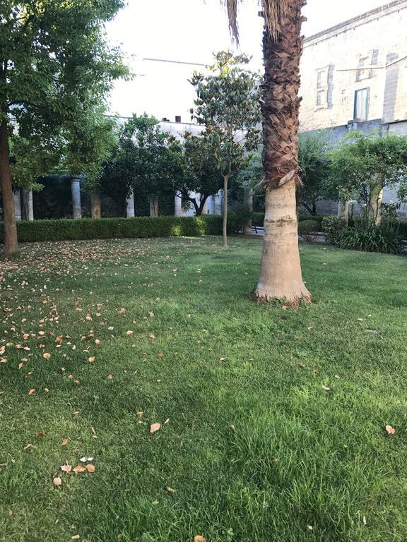 Sine Tempore B&B Manduria Bagian luar foto