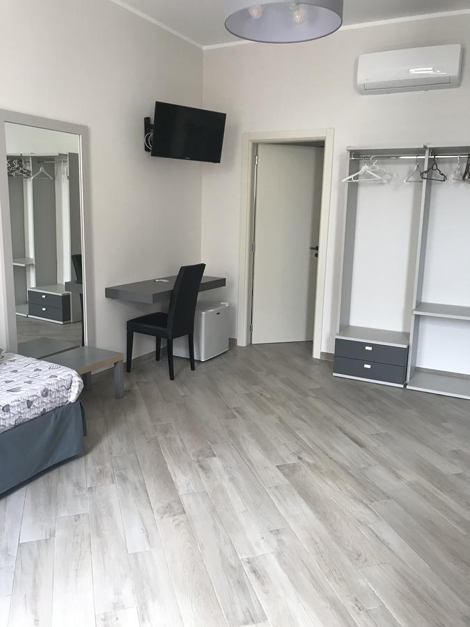 Sine Tempore B&B Manduria Bagian luar foto