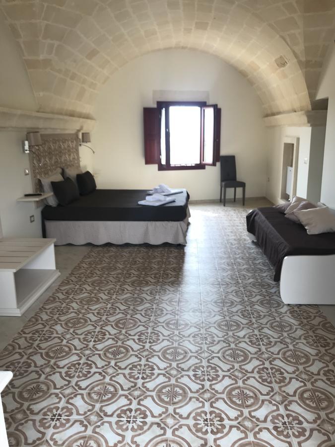 Sine Tempore B&B Manduria Bagian luar foto