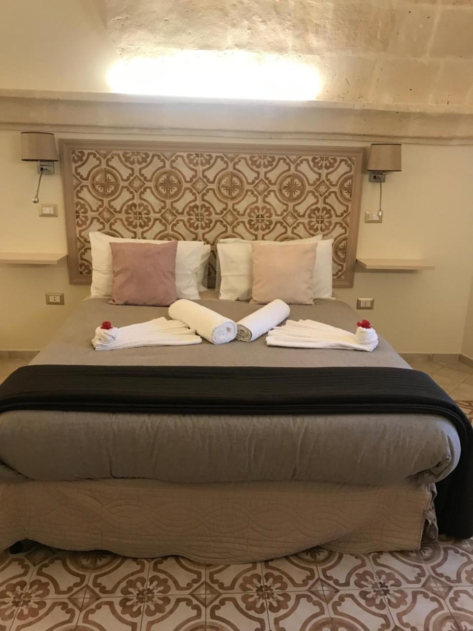 Sine Tempore B&B Manduria Bagian luar foto