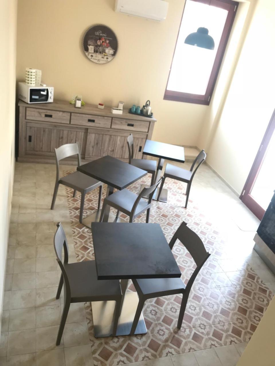 Sine Tempore B&B Manduria Bagian luar foto